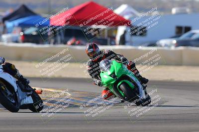 media/Dec-18-2022-SoCal Trackdays (Sun) [[8099a50955]]/Turn 2 (950am)/